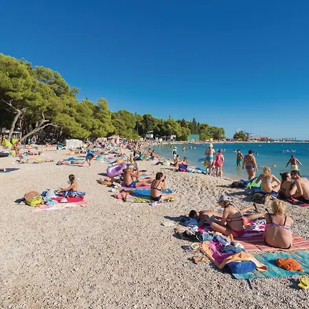 2 Bedroom Beautiful In