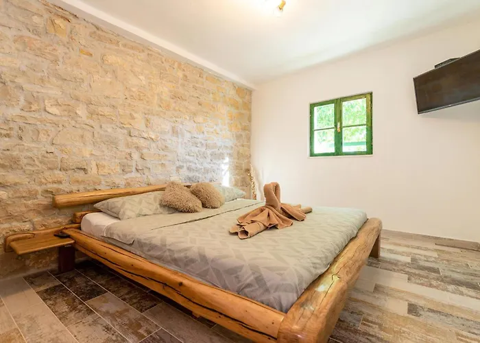 בית נופש 2 Bedroom Beautiful In *